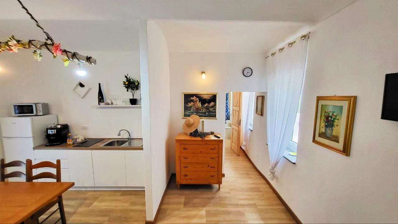 Appartamento In Monferrato Di Dominga Portacomaro Habitación foto