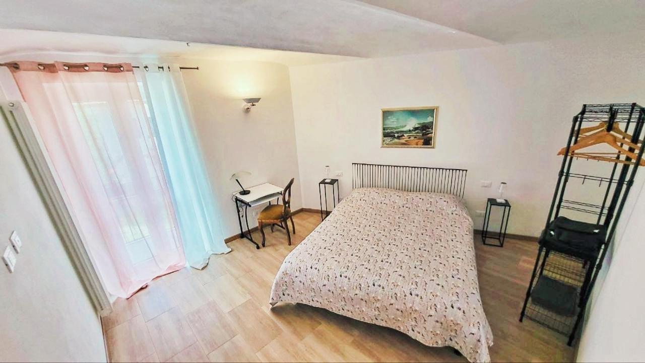 Appartamento In Monferrato Di Dominga Portacomaro Habitación foto
